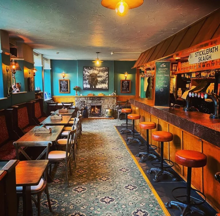 The Tors Shed is Closed … but Sunday Roasts are Back!