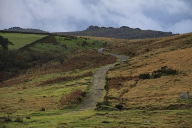 Cullever Steps track Closure